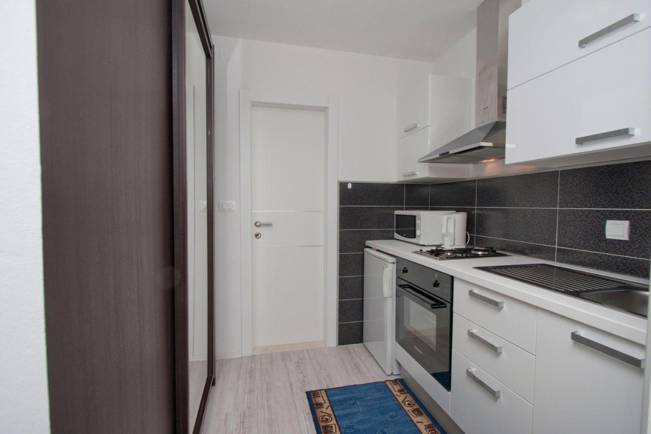 Guest House Burin Млини Экстерьер фото