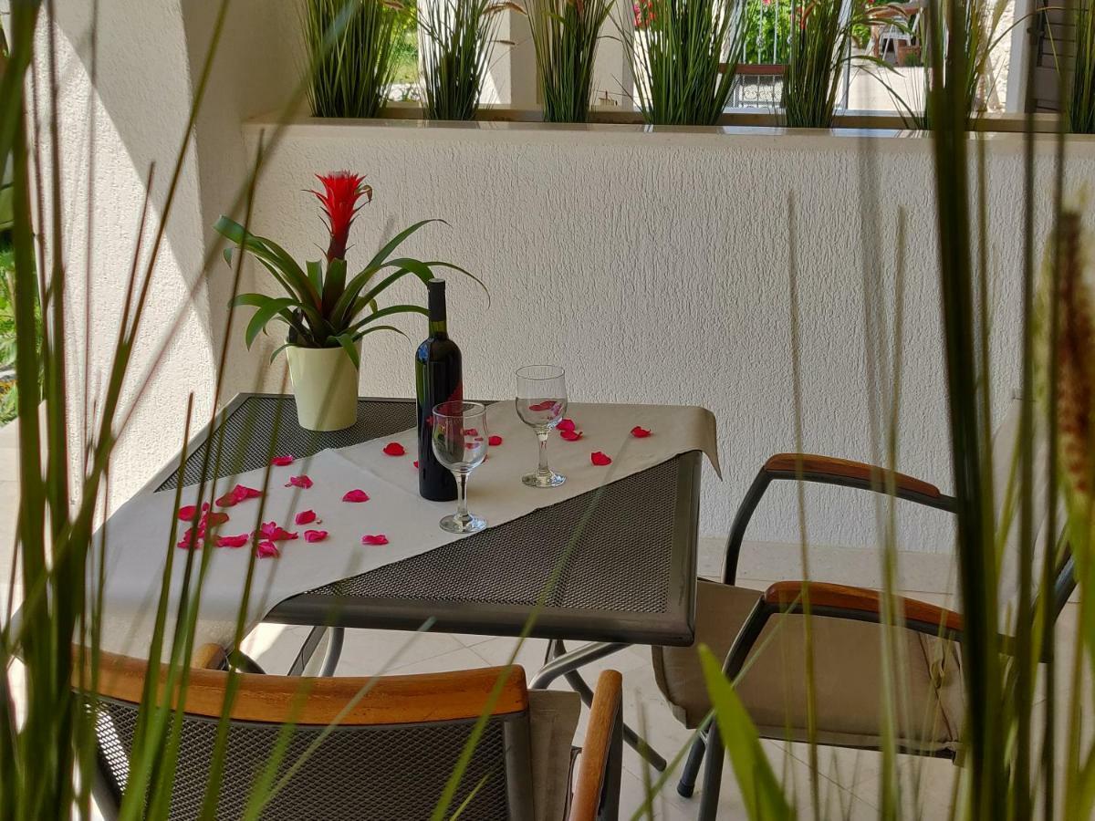 Guest House Burin Млини Экстерьер фото